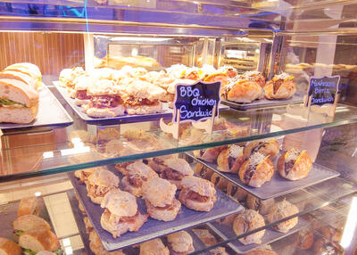 sandwiches at pearl cafe on icon of the seas